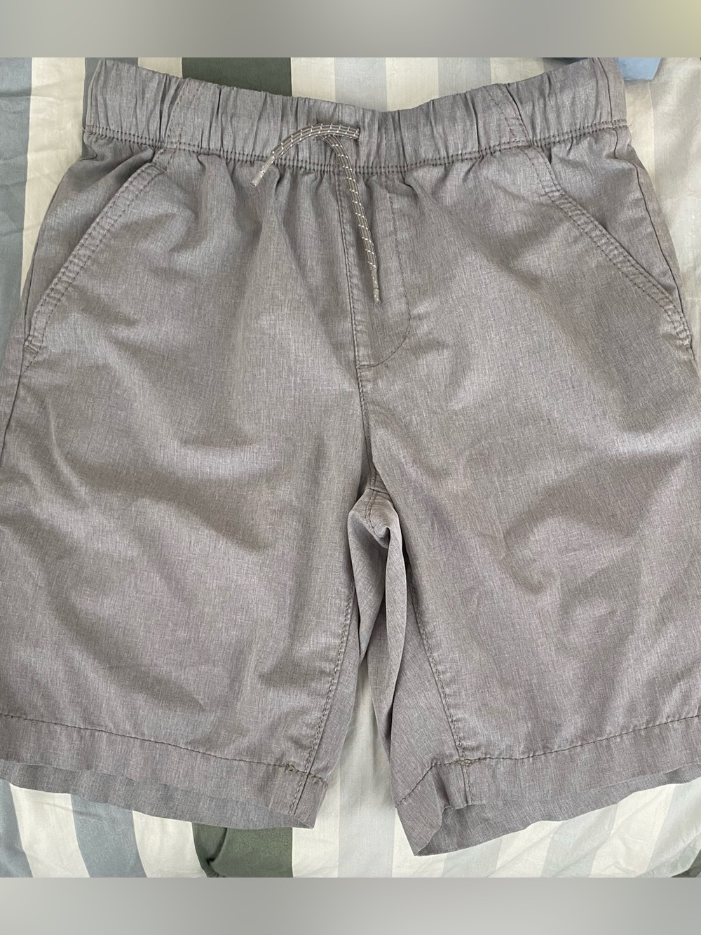 Boys casual shorts in grey